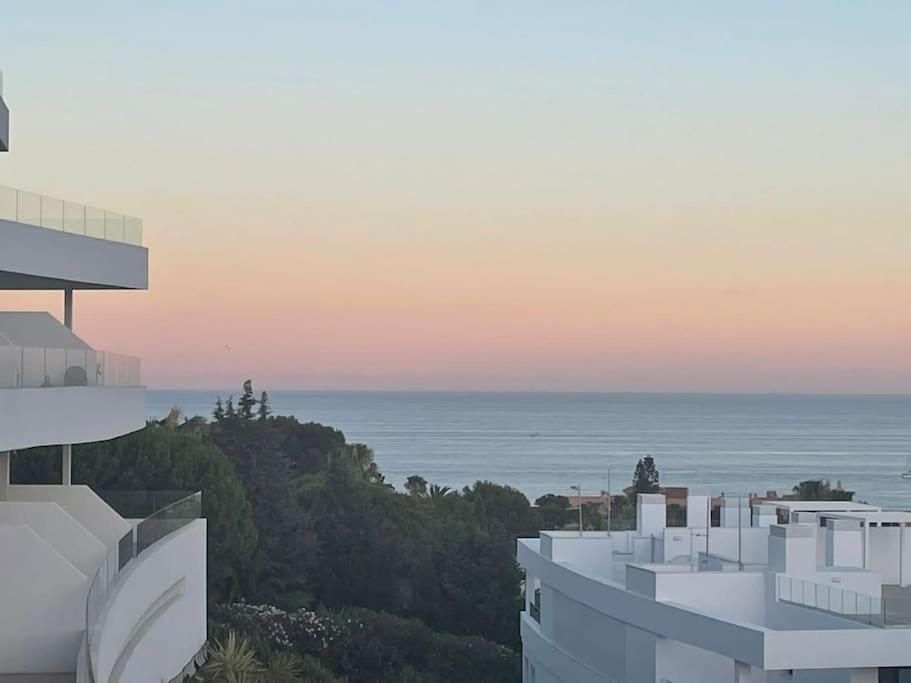 Prachtig Appartement Met Zeezicht In Estepona Costa Del Sol Exteriér fotografie